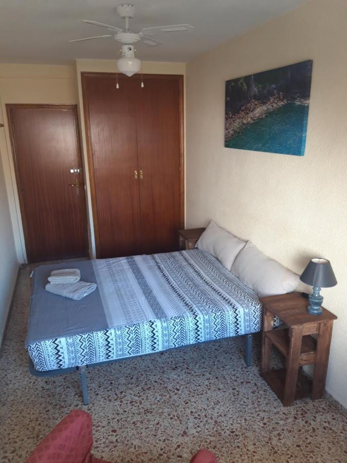 Central Accommodation Alicante Room photo